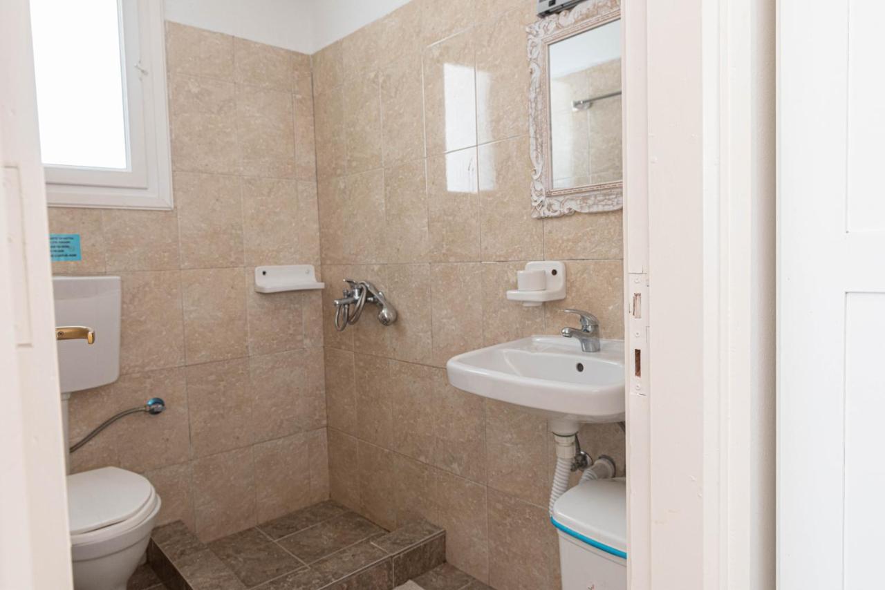 Anastasia Rooms Adamantas  Dış mekan fotoğraf